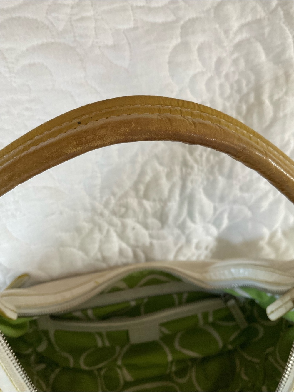 Angela Adam’s White Leather Hobo Bag with Yellow Trim - Picture 5 of 6